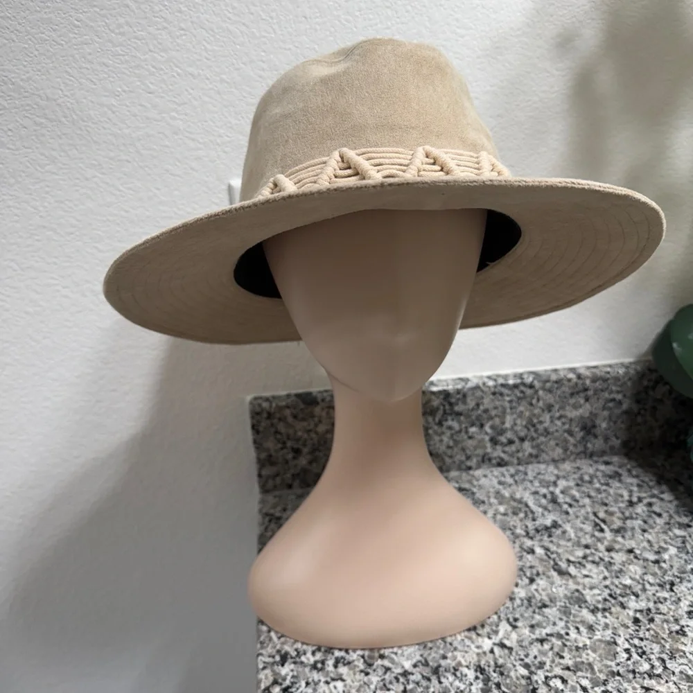 Beige Wide-Brim Suede Women’s Fedora Hat